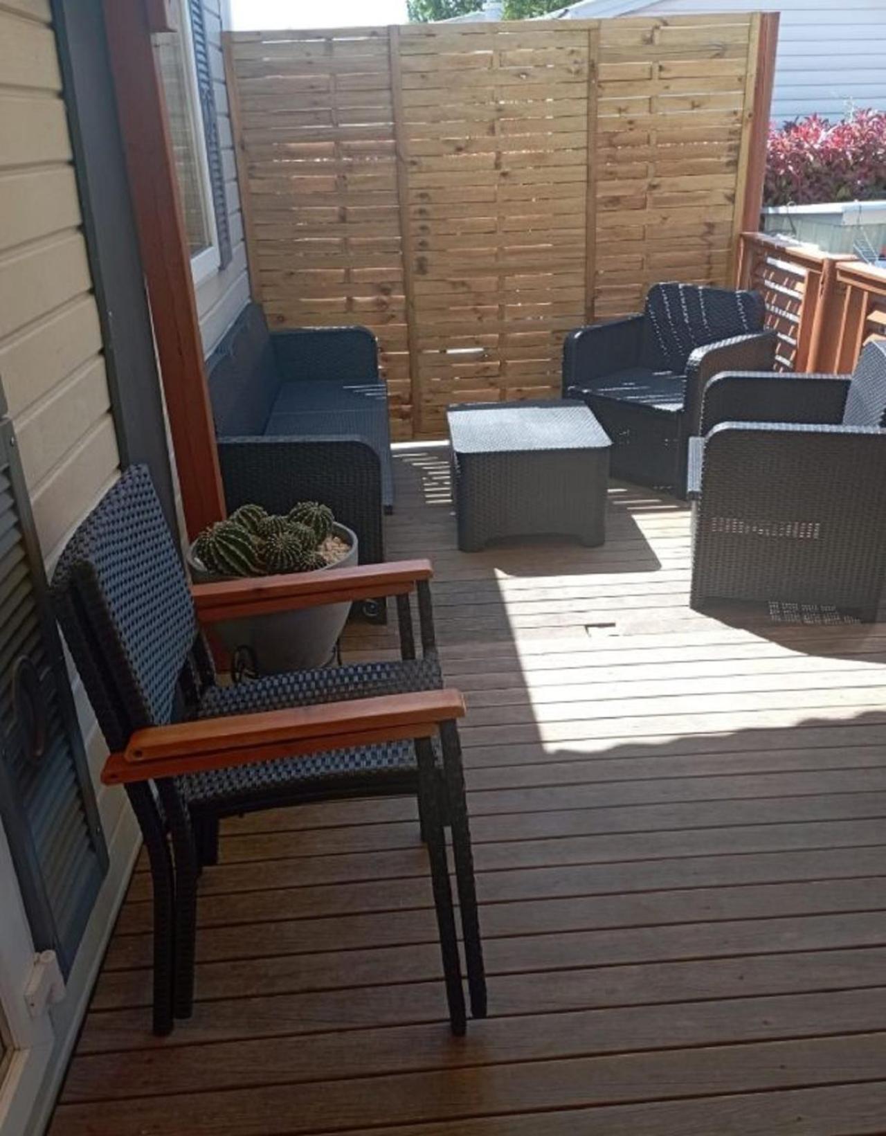 Mobile Home For You Les Rives De Condrieu Exterior photo
