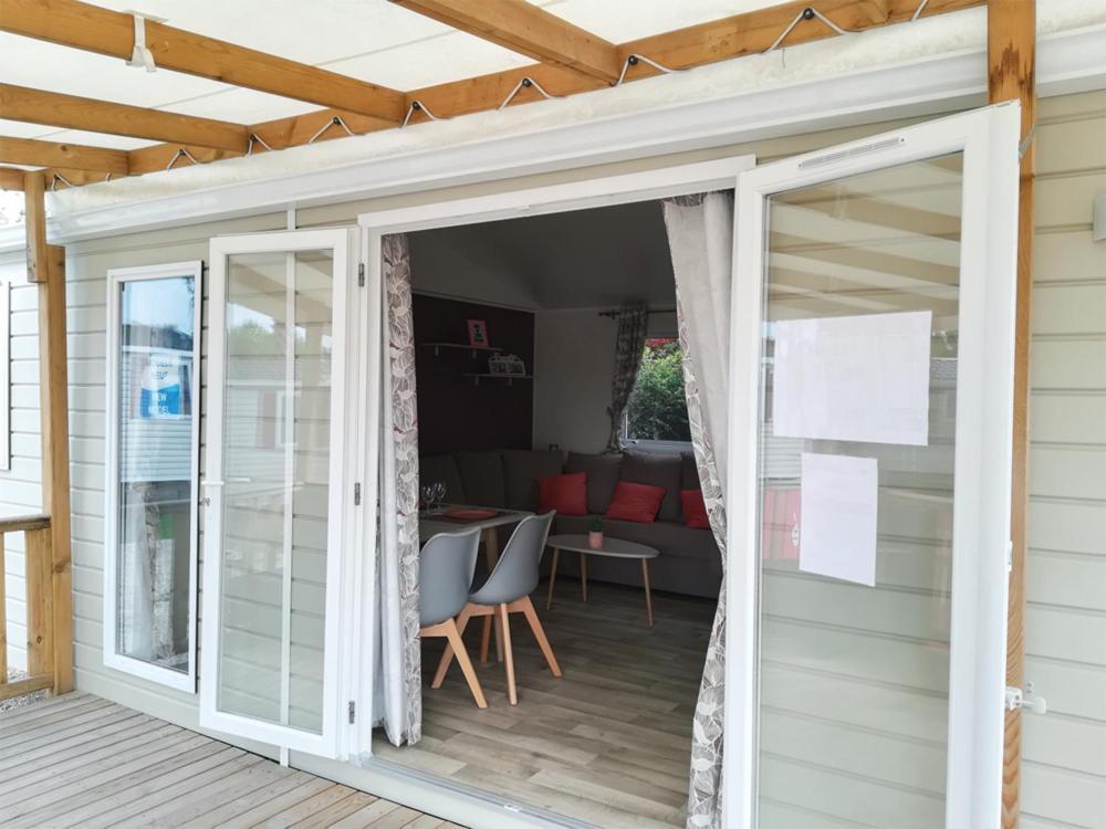 Mobile Home For You Les Rives De Condrieu Exterior photo