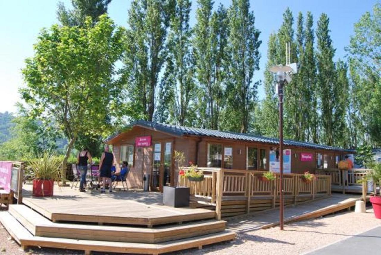 Mobile Home For You Les Rives De Condrieu Exterior photo